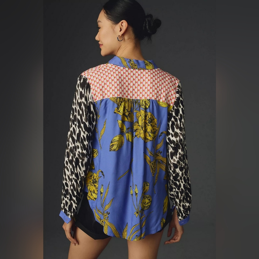 Maeve Paz Contrast Print Button Down Shirt - Picture 3 of 5